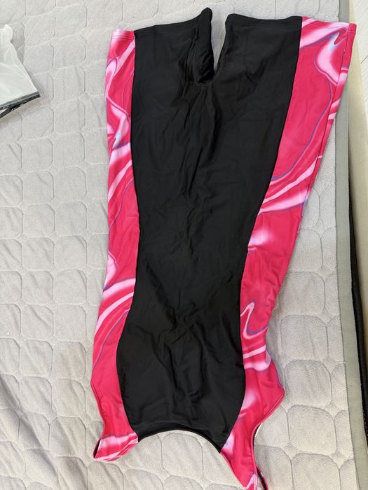 Новый Купальник слитный