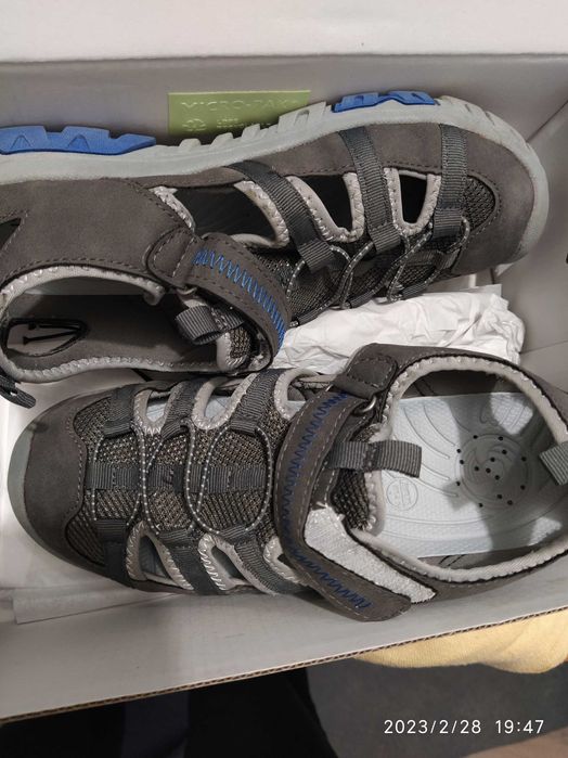 Детски спортни маратонки