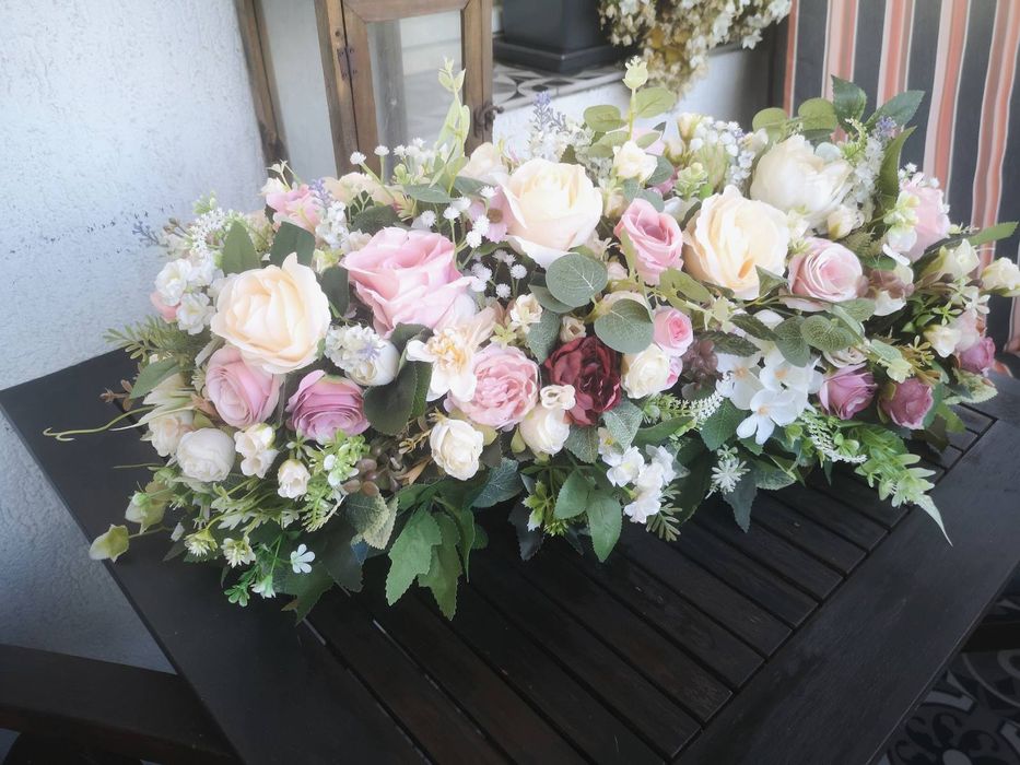 Аранжировка, изкуствени цветя