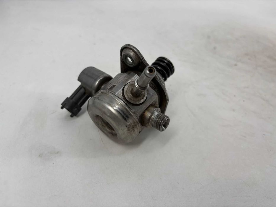 Pompa de inalta presiune Ford Focus 3 an 2009 1.0 benzina