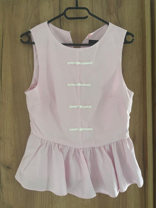 Top roz cu volane Zara