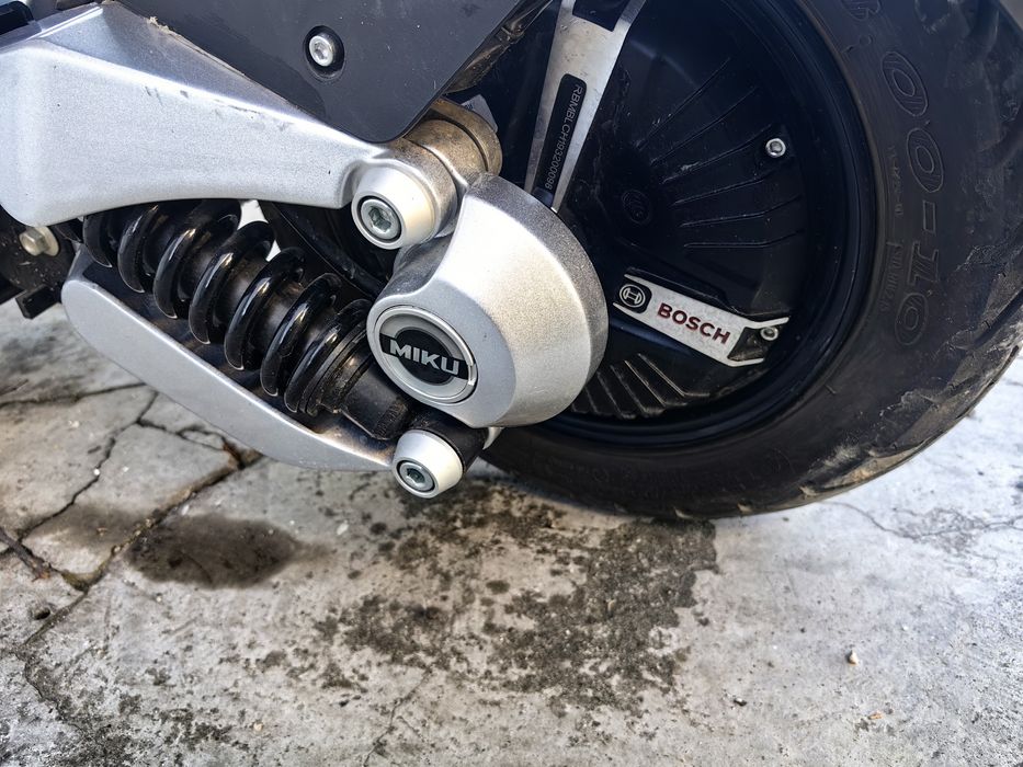 Scuter electric Sunra Miku Max