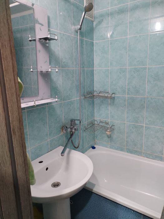 Слается квартира район 8 школы