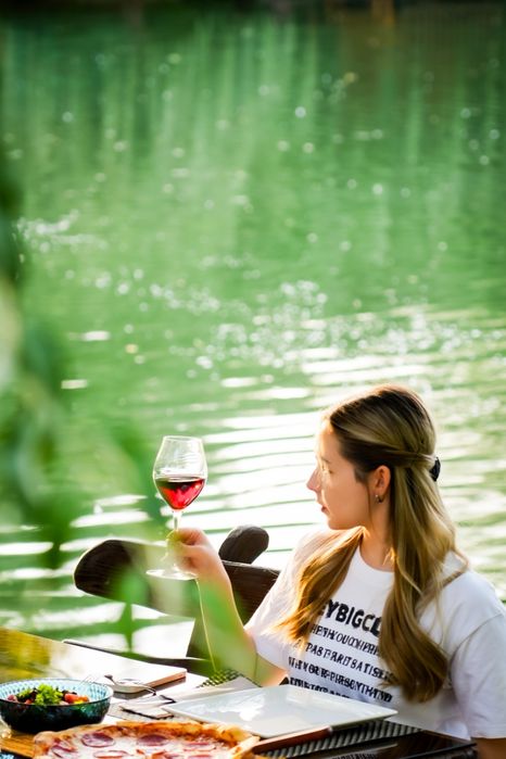 Профессиональный фотограф и видеограф на ваше мероприятие