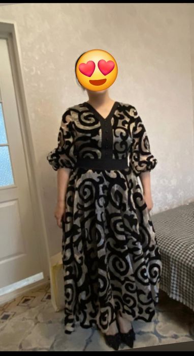 Платье шикарное вечернее б/у