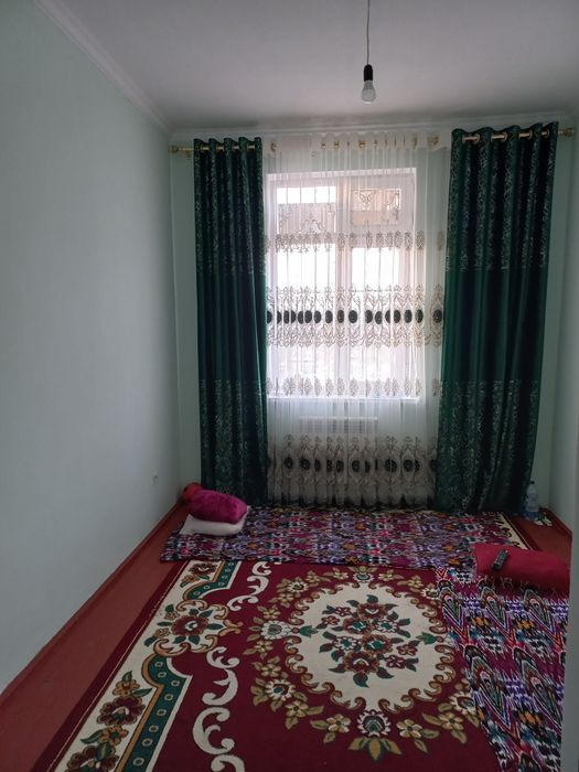 Флаг касында квартира сатылады 4комн.