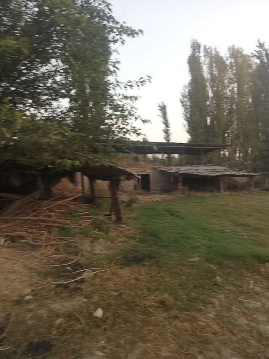 Участка сотилади