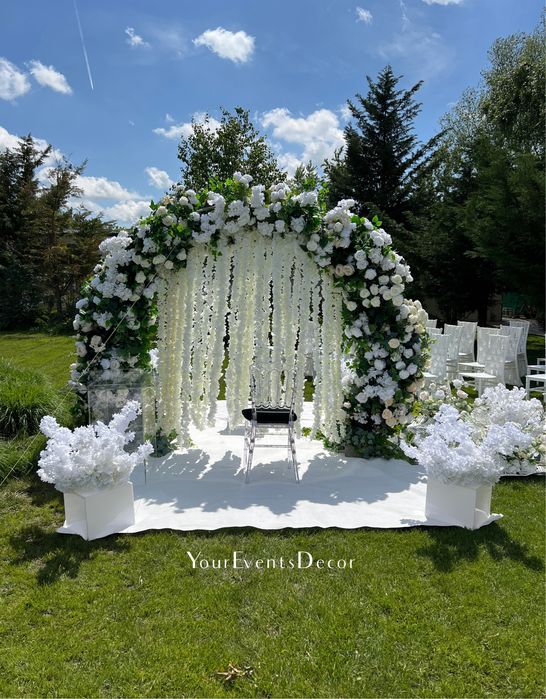 Aranjamente florale/baloane  nunta /botez /evenimente pachet decor