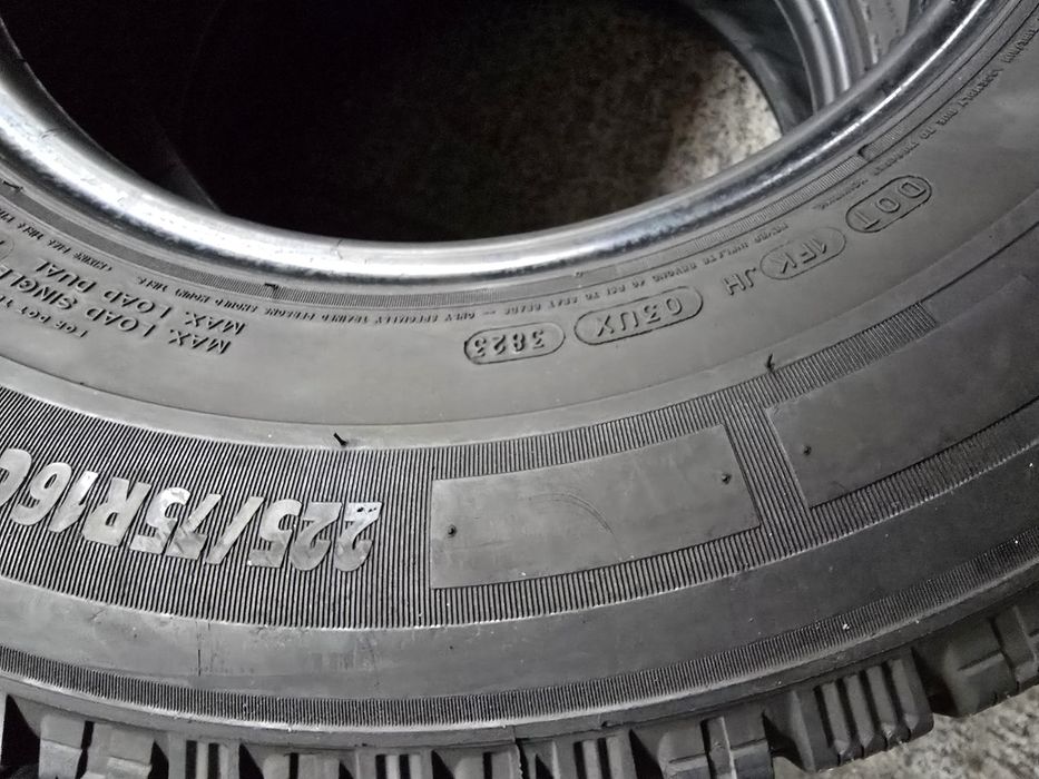 Michelin 225/75 R16 C 121/120R MS iarnă