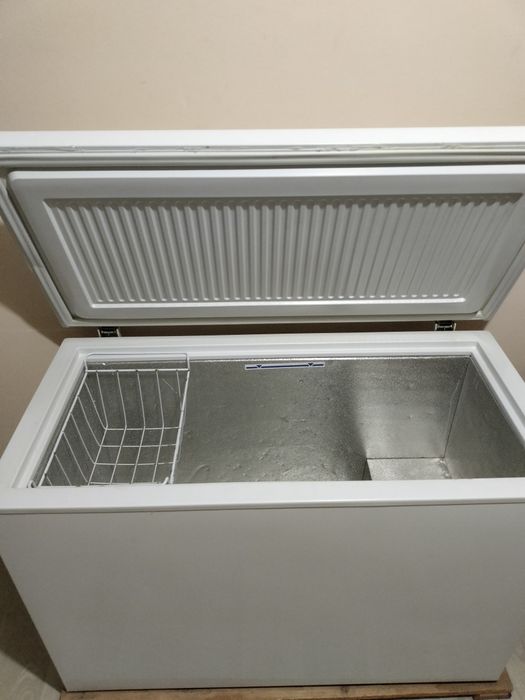 Морозильник Бирюса