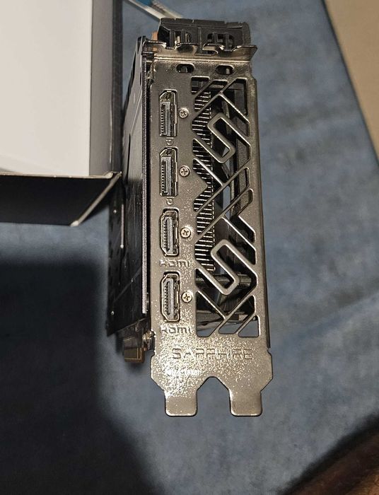 Видео карта Сапфир Пулс 5600 хт / Radeon Pulse 5600 xt
