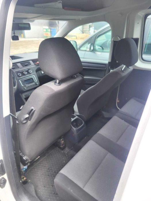 Vand Volkswagen Caddy Maxi 2.0TDi alb, autoturism 5 locuri Euro6, TVA deductibil