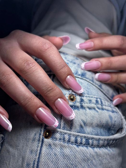 Unghii Gel Iași Alexandru cel Bun ~ Reducere 20% pentru clientele noi