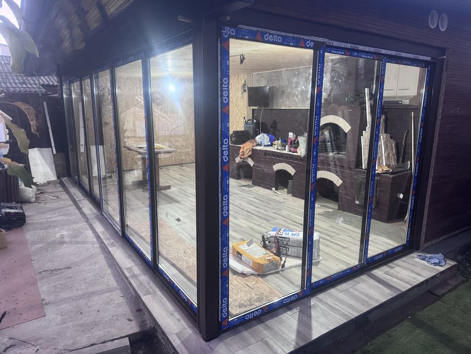 Pergole terase de lemn cu ichideri din sticla .Constanta si Tulcea