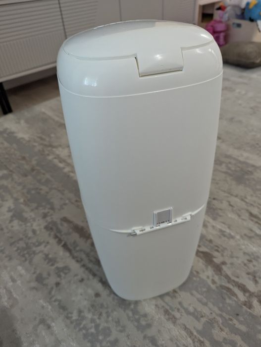 Coș ermetic pentru scutece Angelcare + 4 rezerve