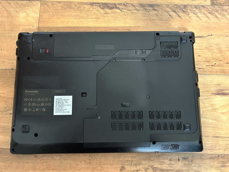 Лаптоп Lenovo G570