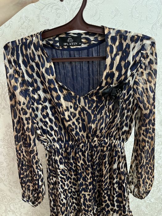 Женское вечерное платье