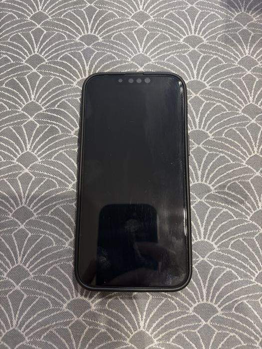 iPhone 13 Black 128GB – Liber de rețea – Cutie și Factură Orange