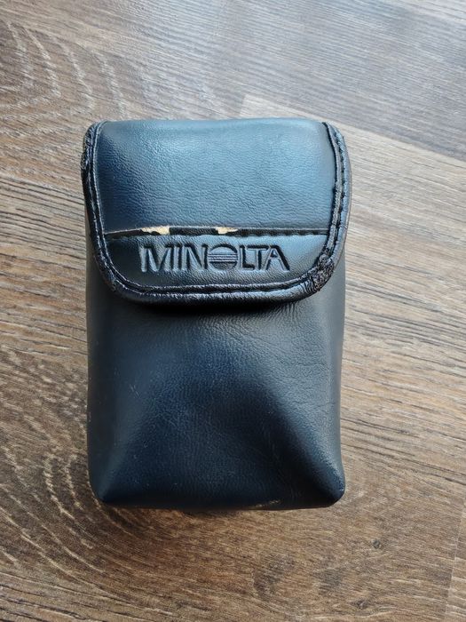 Binoclu Minolta 8x22