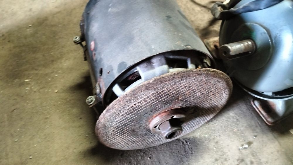 Продам электродвигателя разные