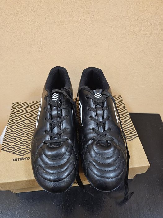 Детски бутонки Umbro р-р 35,5