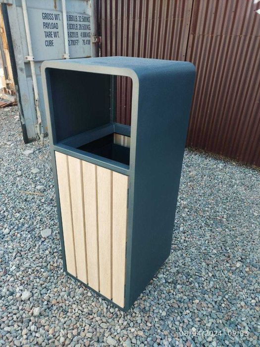 Урна для мусора металлическая