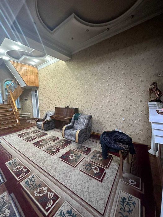 Двух этажный дом