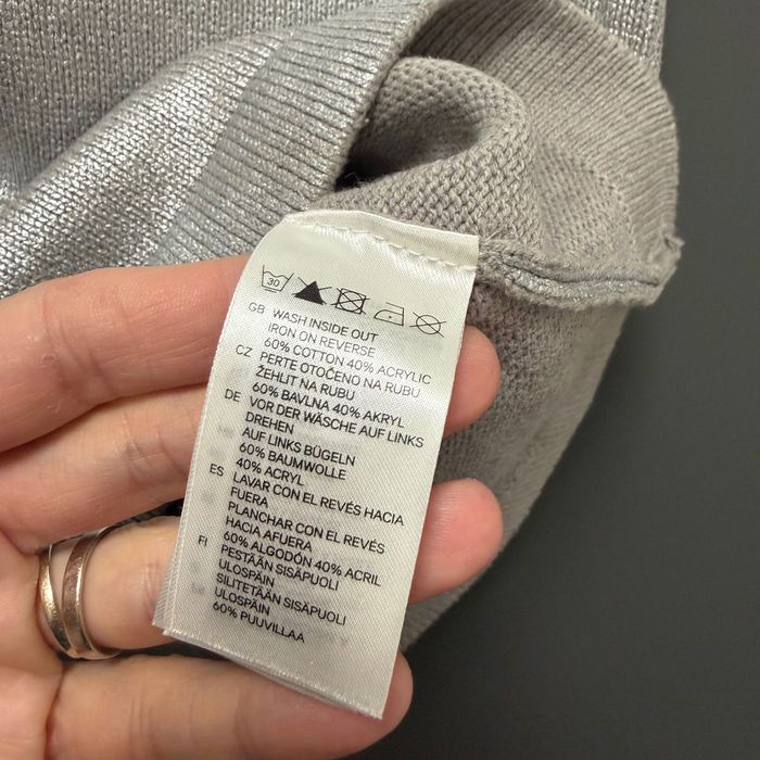 Bluză H&M cu mânecă scurtă, argintiu metalizat, mărimea 34.
