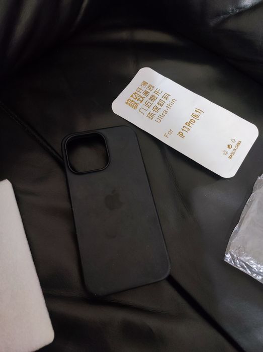Husa din silicon pt iPhone 13 Pro