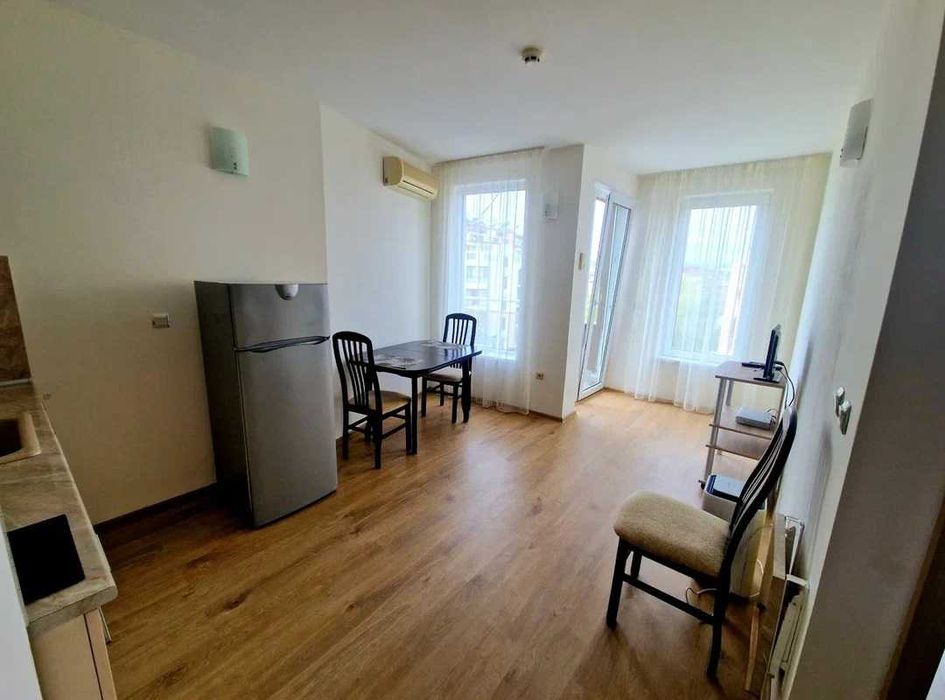 Продава се Двустаен апартамент в к.к. Слънчев бряг - 46 кв.м за 1327 €/кв.м - Снимка #3