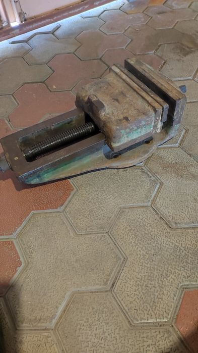 Тиски станочные большие