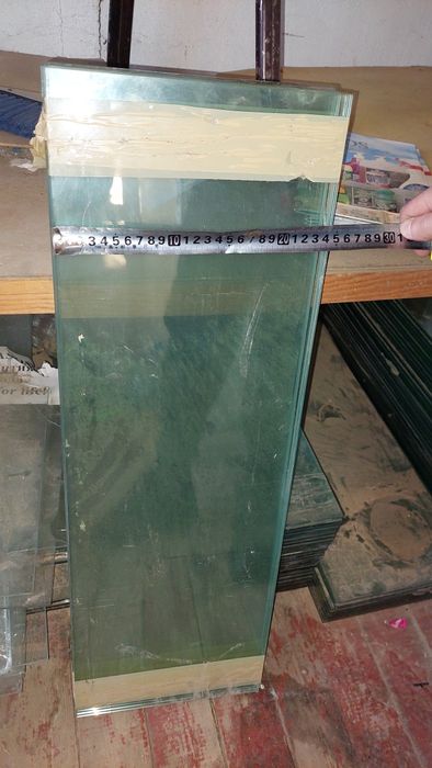 Продам Стекло Толстостенное.