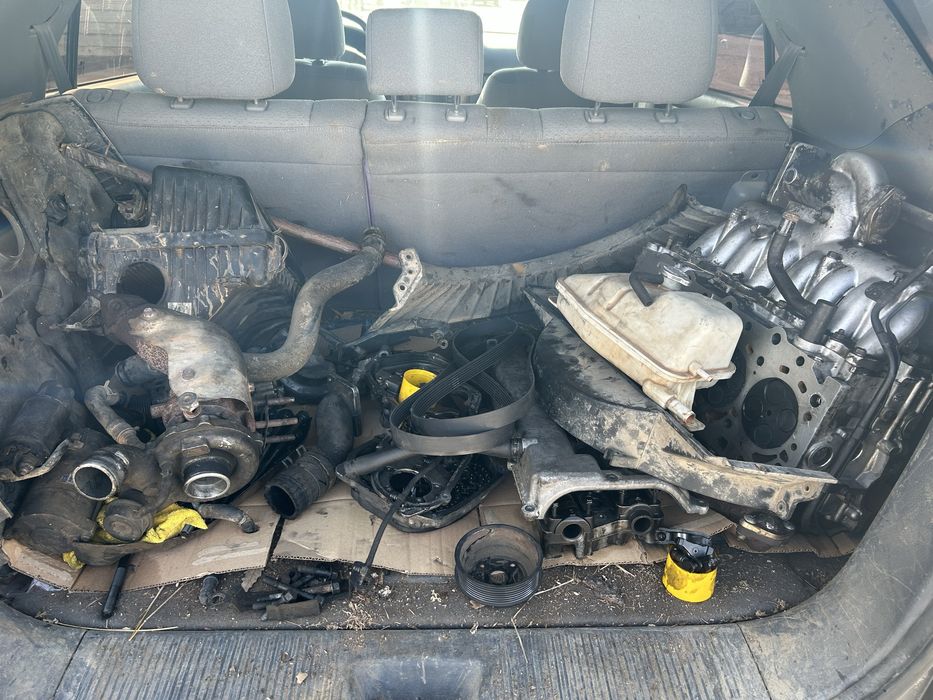 Kia Sorento 2.5 цяла за части