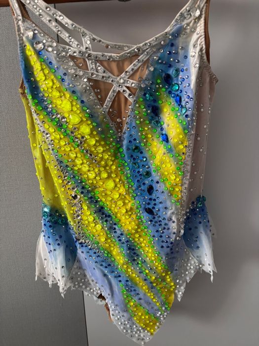 Продам купальник