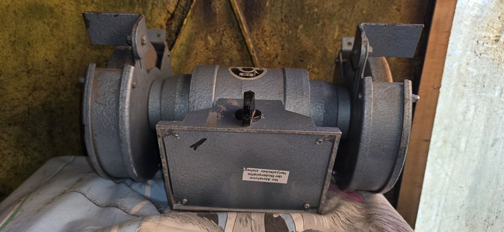 Elektra Beckum polizor de banc Germania