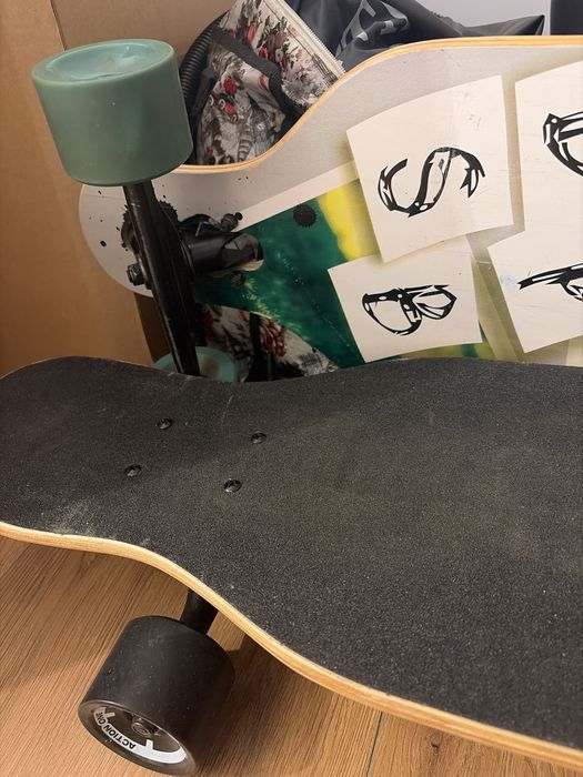 2 longboarduri pentru adulti