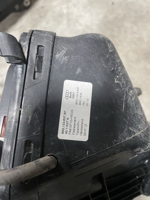 Carcasa filtru aer Audi A4 A5 B8 2.0 2.7 3.0