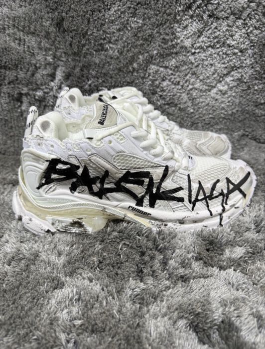 Balenciaga Runner Graffiti White/Black