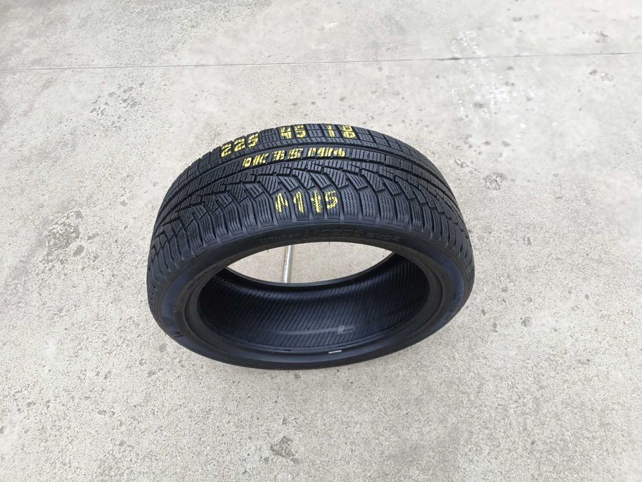 O anvelopa iarna 225 45 18 hankook I*cept evo 2 profil de 7,5 mm