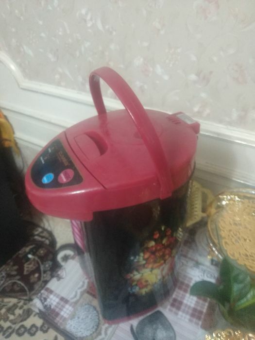 термос сотилади.