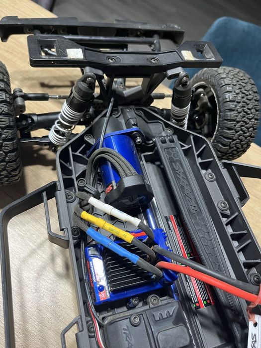 Automodel Traxxas Raptor  3S