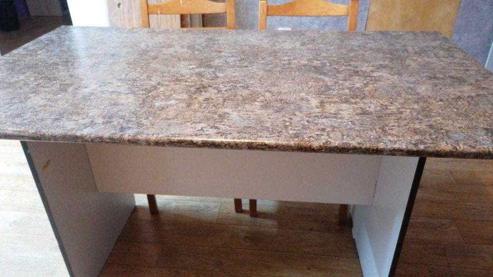 Мебель для склада, офиса, дачи - столы, стеллажи