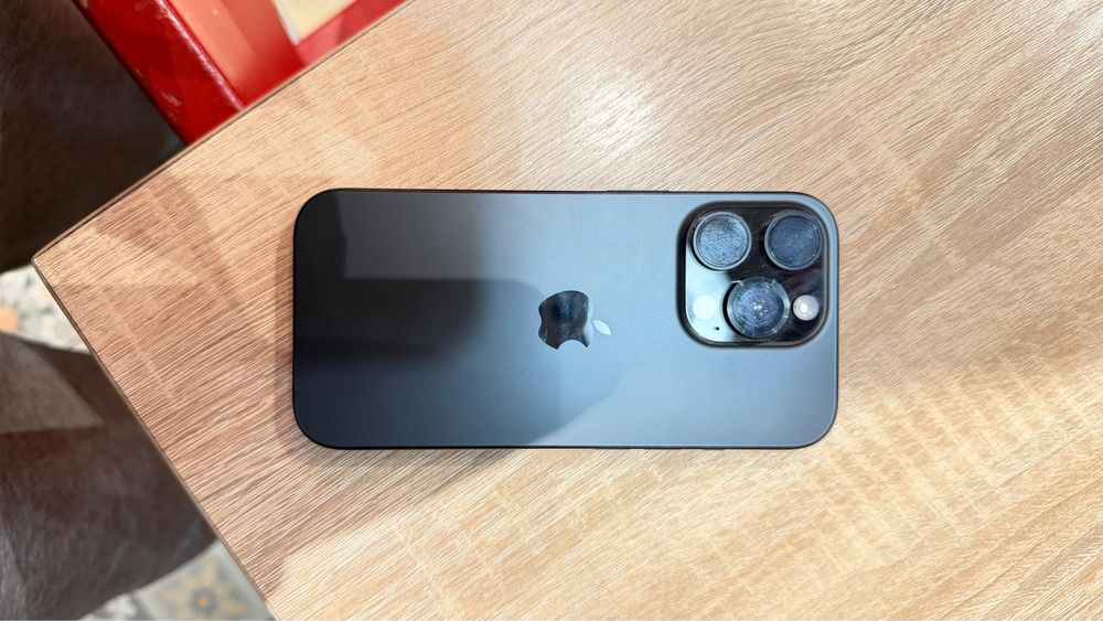 Iphone 16pro 128 90.