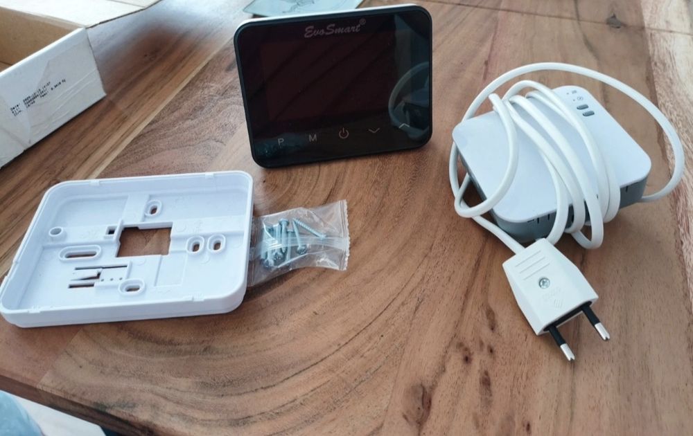 Termostat de ambient inteligent EvoSmart WT-20, WI-FI