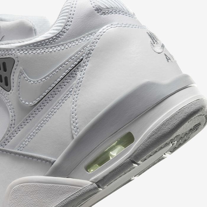 Adidasi Nike Flight 89