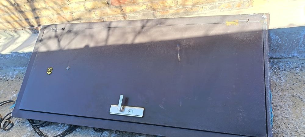 Есик сатылад 15000т