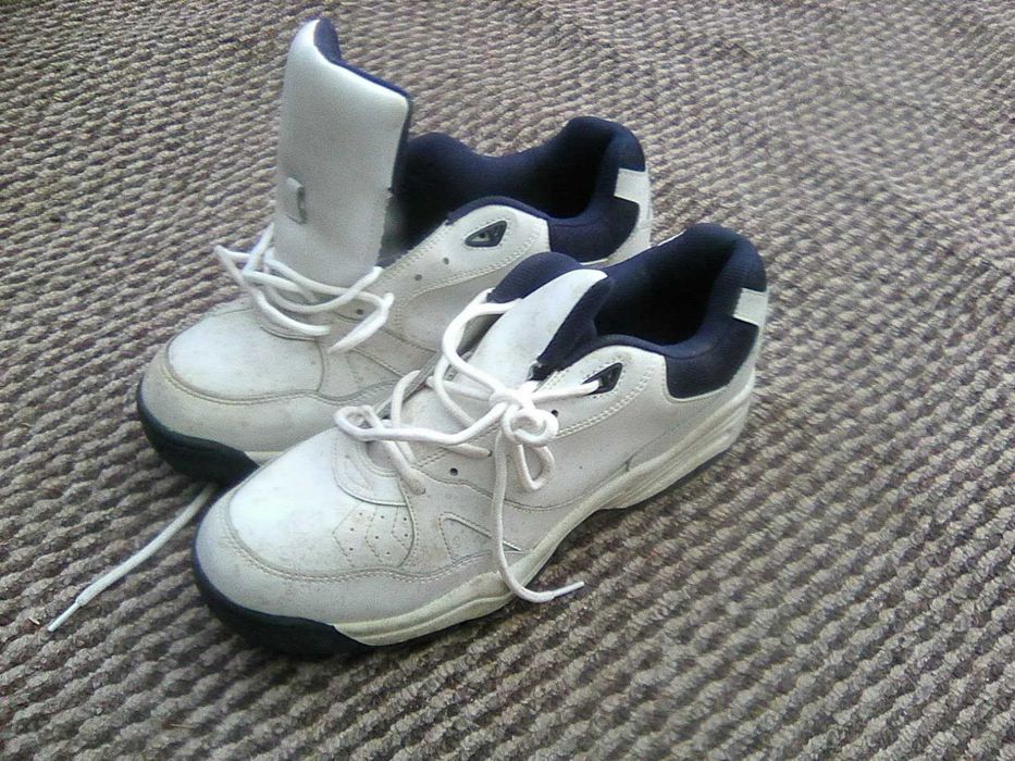 tenisi  adidas sport 47