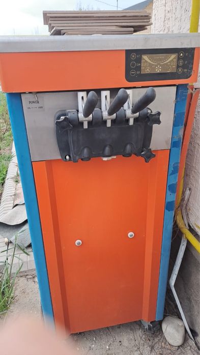 Фризер для мороженого