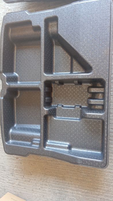 Vând insert portbagaj KIA sportige