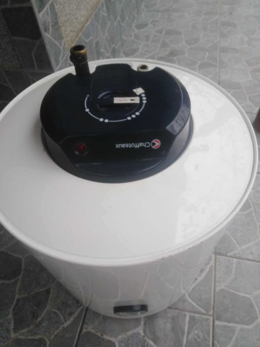 Vând Boiler Chaffoteu